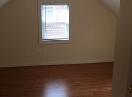  1606 Gunn St, Richmond, Va 23224 4 Beds 1 Bath 1,332 Sqft in Richmond, VA (Photo 3 of 5)
