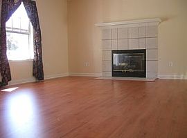  127 Renaissance Way, Columbia, Sc 29204 3 Beds 2 Baths 1,200 S in Columbia, SC (Photo 4 of 8)