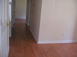  127 Renaissance Way, Columbia, Sc 29204 3 Beds 2 Baths 1,200 S in Columbia, SC (Photo 5 of 8)