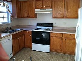  127 Renaissance Way, Columbia, Sc 29204 3 Beds 2 Baths 1,200 S in Columbia, SC (Photo 6 of 8)