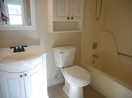  230 Belglade Ct, Grovetown, Ga 30813 4 Beds 2 Baths 1,747 Sqft in Grovetown, GA (Photo 7 of 7)