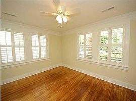 906 Ashley Ave, Charleston, Sc 29403 2 Beds 2 Baths 1,400 Sqft in Charleston, SC (Photo 4 of 10)