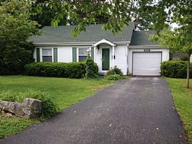  809 Nutwood St, Bowling Green, Ky 42103 2 Beds 1 Bath 800 Sqft in Bowling Green, KY