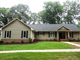  109 Woodstream Cir, Mooresville, Nc 28117 3 Beds 2 Baths 1,812 in Mooresville, NC
