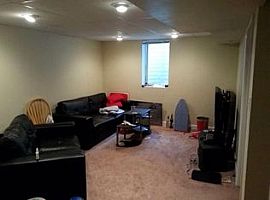  2547 S Williams St, Denver, Co 80210 4 Beds 2 Baths 1,800 Sqft in Denver, CO (Photo 3 of 11)