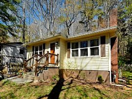 226 Beverly Rd, Asheville, Nc 28805 3 Beds 1 Bath 1,072 Sqft in Asheville, NC