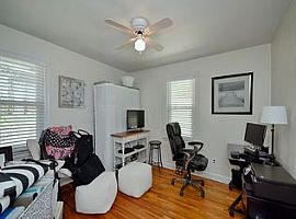  226 Beverly Rd, Asheville, Nc 28805 3 Beds 1 Bath 1,072 Sqft in Asheville, NC (Photo 4 of 9)