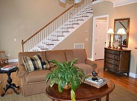 9 Hickory Hall Ct, Irmo, Sc 29063 4 Beds 2.5 Baths 2,400 Sqft in Irmo, SC (Photo 5 of 6)