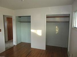  23506 Westchester Dr, North Olmsted, Oh 44070 3 Beds 1.5 Baths in North Olmsted, OH (Photo 6 of 7)