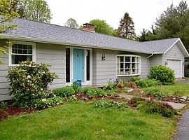 36 North Ct, Tiverton, Ri 02878 in Tiverton, RI (Photo 5 of 8)