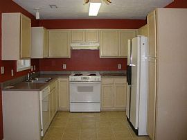 107 Sweet Bay Ct, Hampstead, Nc in Hampstead, NC (Photo 3 of 12)