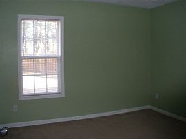 107 Sweet Bay Ct, Hampstead, Nc in Hampstead, NC (Photo 5 of 12)