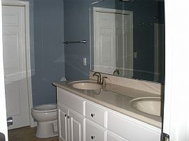 107 Sweet Bay Ct, Hampstead, Nc in Hampstead, NC (Photo 6 of 12)