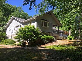 45 Pentland Hills Dr, Asheville, Nc in Asheville, NC (Photo 3 of 12)