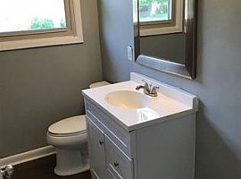  1924 Hadley Rd, Raleigh, Nc 27610 3 Beds 1 Bath 1,000 Sqft in Raleigh, NC (Photo 6 of 7)