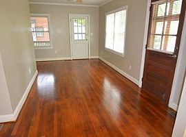  1528 Kimberly Rd, Charlotte, Nc 28208 2 Beds 1 Bath 840 Sqft in Charlotte, NC (Photo 5 of 7)
