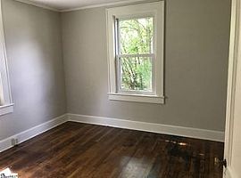  126 Somerset St, Greenville, Sc 29611 2 Beds 1 Bath -- Sqft in Greenville, SC (Photo 2 of 7)