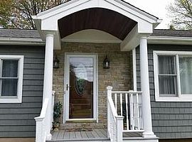 96 Lake Ave,  Trumbull, Ct 06611 in Trumbull, CT (Photo 8 of 8)