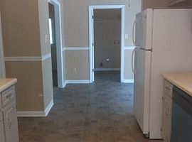  3645 Seelye Dr, Augusta, Ga 30906 3 Beds 2 Baths 1,494 Sqft in Augusta, GA (Photo 4 of 7)