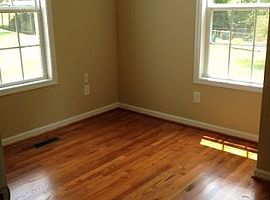 3 Bedroom and 2 Bath in Birmingham, AL (Photo 2 of 5)