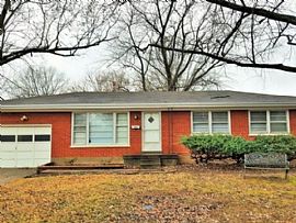  1806 Westmoorland Way, Lyndon, Ky 40242 3 Beds 1 Bath 1,075 Sq in Lyndon, KY