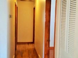  1806 Westmoorland Way, Lyndon, Ky 40242 3 Beds 1 Bath 1,075 Sq in Lyndon, KY (Photo 3 of 8)