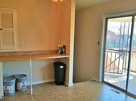  1806 Westmoorland Way, Lyndon, Ky 40242 3 Beds 1 Bath 1,075 Sq in Lyndon, KY (Photo 6 of 8)