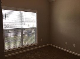 194 Carrington Ln, Calera, Al 35040 in Calera, AL (Photo 2 of 7)