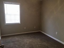 194 Carrington Ln, Calera, Al 35040 in Calera, AL (Photo 4 of 7)