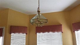 Charming Quaint 3 Bedrooms, 2 Baths/2 Car Garage in Fresno, CA (Photo 4 of 12)