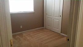Charming Quaint 3 Bedrooms, 2 Baths/2 Car Garage in Fresno, CA (Photo 8 of 12)