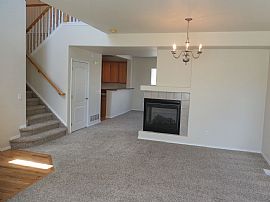 Wonderful 4 Bed 2.5 Bath/brand New Paint/carpet in Aurora, CO (Photo 7 of 12)