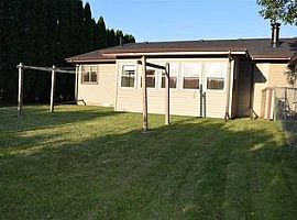 6705 Charlie Grimm Rd, Windsor, Wi 53598 in Windsor, WI