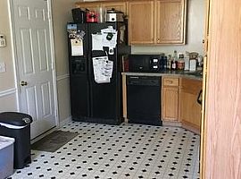  111 Northcrest Dr, Athens, Ga 30601 3 Beds 1.5 Baths 1,412 Sqf in Athens, GA (Photo 2 of 6)