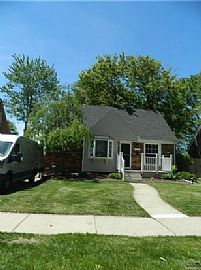  1845 Ellwood Ave, Berkley, Mi 48072 3 Beds 3 Baths 1,028 Sqft in Berkley, MI