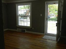  1845 Ellwood Ave, Berkley, Mi 48072 3 Beds 3 Baths 1,028 Sqft in Berkley, MI (Photo 2 of 8)