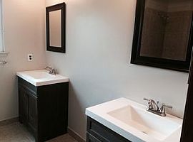 De Grove Dr  Sterling Heights, Mi 48312 3 Beds 1.5 Baths 1,500  in Sterling Heights, MI (Photo 2 of 8)