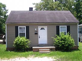  2014 Holt Dr, Columbia, Sc 29205 2 Beds 1 Bath 816 Sqft in Columbia, SC