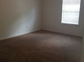  441 Regency Park Dr, Columbia, Sc 29210 2 Beds 2 Baths 1,284 S in Columbia, SC (Photo 2 of 8)