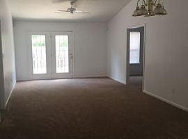  441 Regency Park Dr, Columbia, Sc 29210 2 Beds 2 Baths 1,284 S in Columbia, SC (Photo 4 of 8)