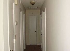  6216 Blue Jay Ln, Charlotte, Nc 28227 3 Beds 1.5 Baths 1,103 S in Charlotte, NC (Photo 5 of 7)