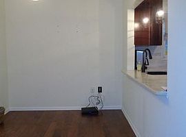  802 Bradford Woods Dr, Charlotte, Nc 28209 3 Beds 2 Baths 1,30 in Charlotte, NC (Photo 2 of 9)