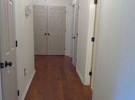  802 Bradford Woods Dr, Charlotte, Nc 28209 3 Beds 2 Baths 1,30 in Charlotte, NC (Photo 7 of 9)