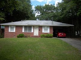 6 Br / 3 Ba Large Ranch House  in Macon, GA