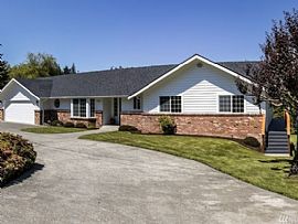 Newly Updated Single Level Home  in Bellingham, WA