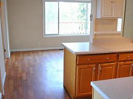  10931 E Twin Peaks Ct, Palmer, Ak 99645 3 Beds 2 Baths 1,756 S in Palmer, AK (Photo 2 of 4)