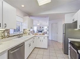 Furnished 3 Beds 2 Baths For Rent at Affordable Price in Sarasota, FL (Photo 12 of 12)