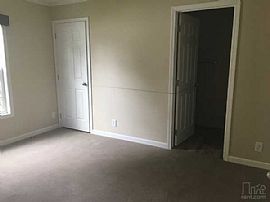 724 Creek Ridge Road, Greensboro, Nc 27406 2 Beds 2 Baths 840sq in Greensboro, NC (Photo 4 of 5)