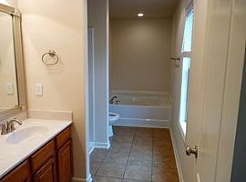 29931 Abbeywood Ln, Harvest, Al 35749 3 Beds 2 Baths 1,853 Sqft in Harvest, AL (Photo 6 of 12)