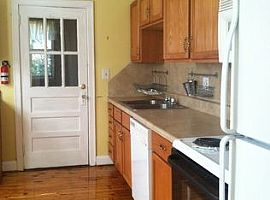 2bedroom and 1 Bath in Columbia, SC (Photo 4 of 6)